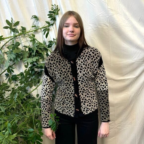 St Louis Handloomed 100% Rayon Leopard Print MultiColored Sweater Size XS - Picture 2 of 6
